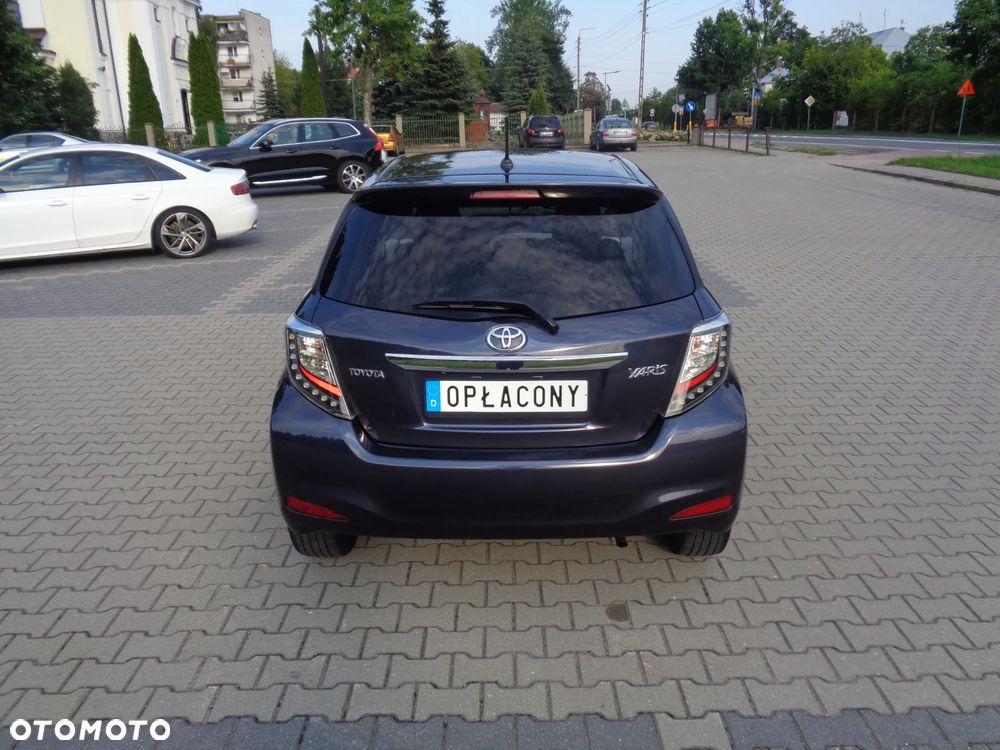Toyota Yaris 1.0 Premium - 20