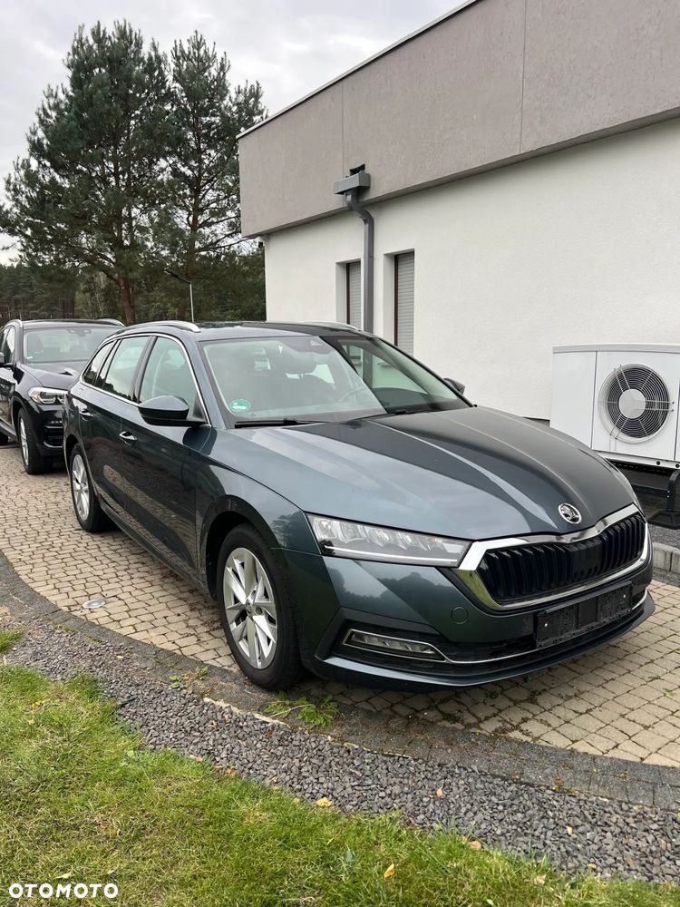 Skoda Octavia 2.0 TDI (Green tec) DSG Style - 3