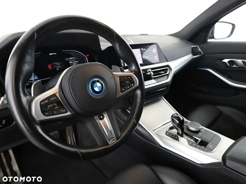 BMW Seria 3 - 15