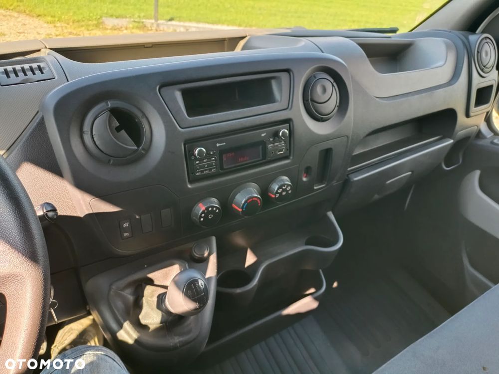 Renault Master - 3