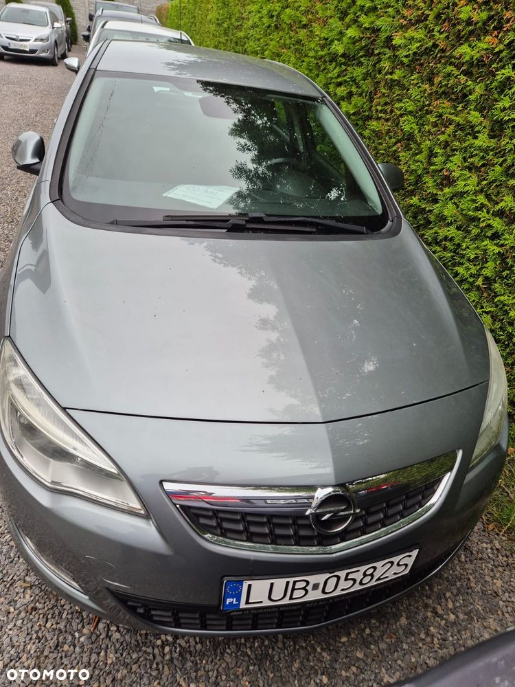 Opel Astra - 1
