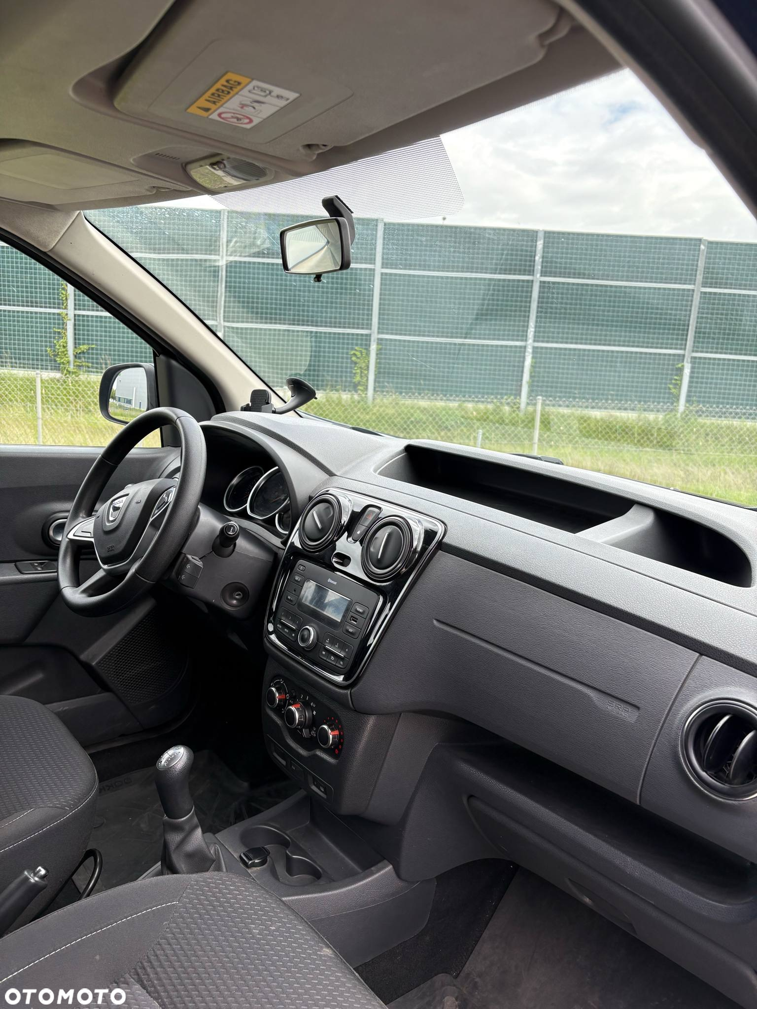Dacia Dokker 1.5 dCi Laureate - 9