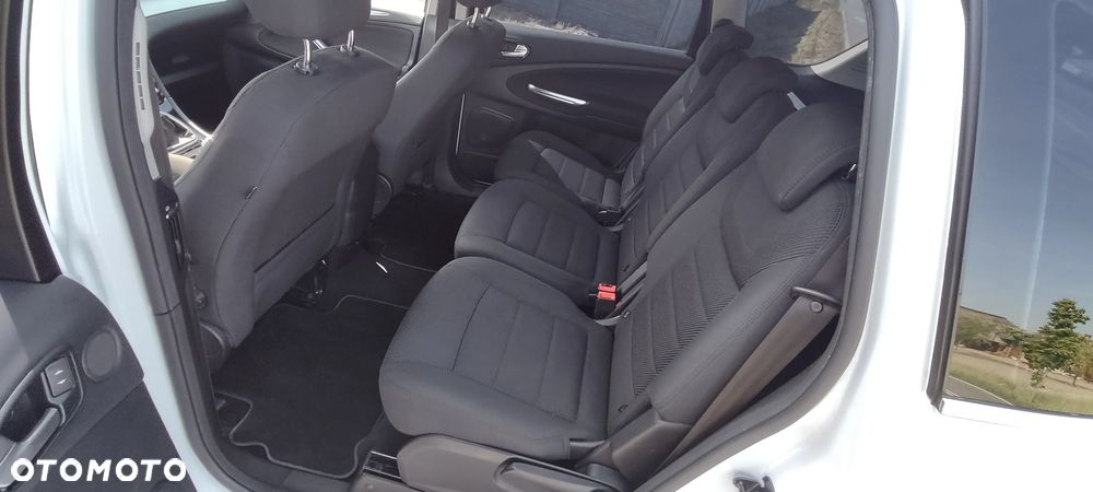 Ford S-Max 2.0 TDCi DPF Champions Edition - 25