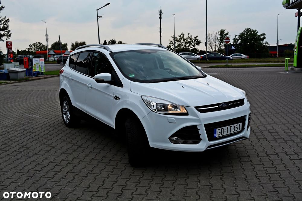 Ford Kuga 1.5 EcoBoost 2x4 Business Edition - 3