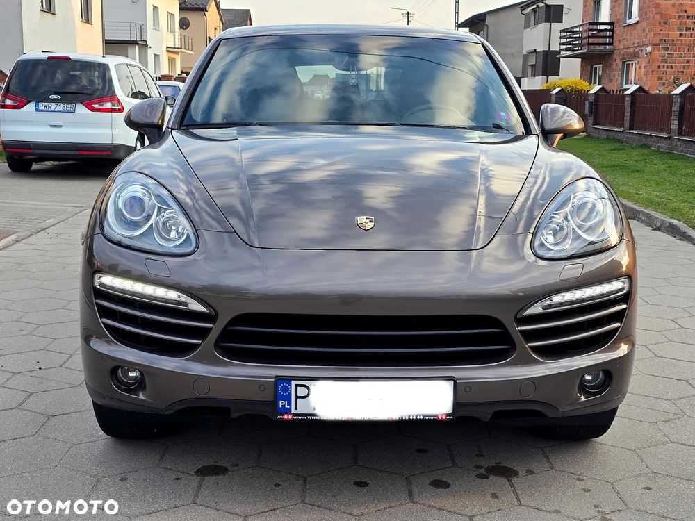 Porsche Cayenne - 35