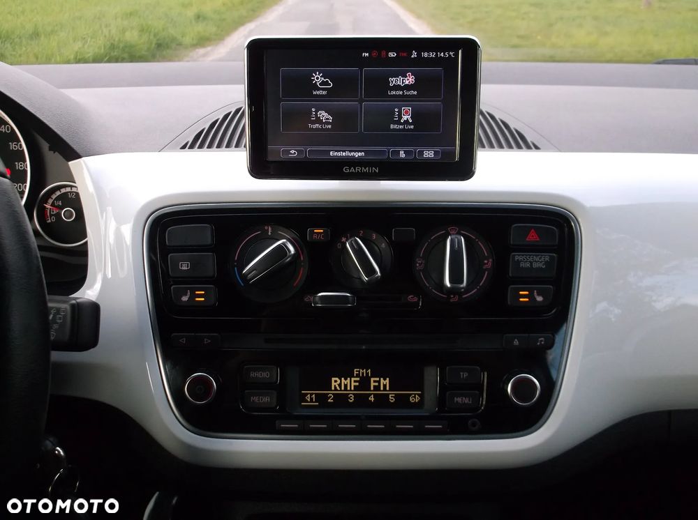 Volkswagen up! club - 20