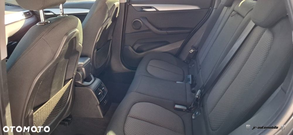 BMW X1 sDrive18d Advantage - 14