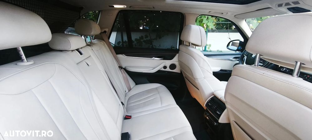 BMW X5 xDrive35i - 13