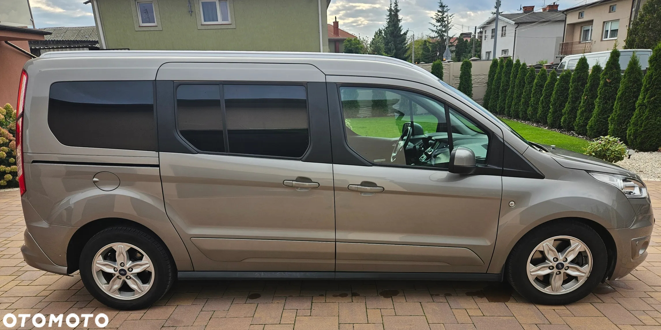 Ford Tourneo Connect Gr 1.5 TDCi Titanium PowerShift - 6