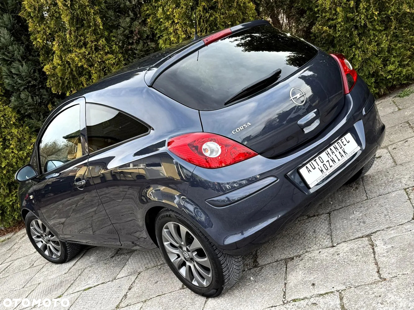 Opel Corsa - 18