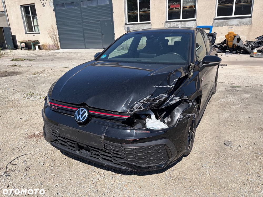 Volkswagen Golf 2.0 TSI OPF DSG GTI - 2