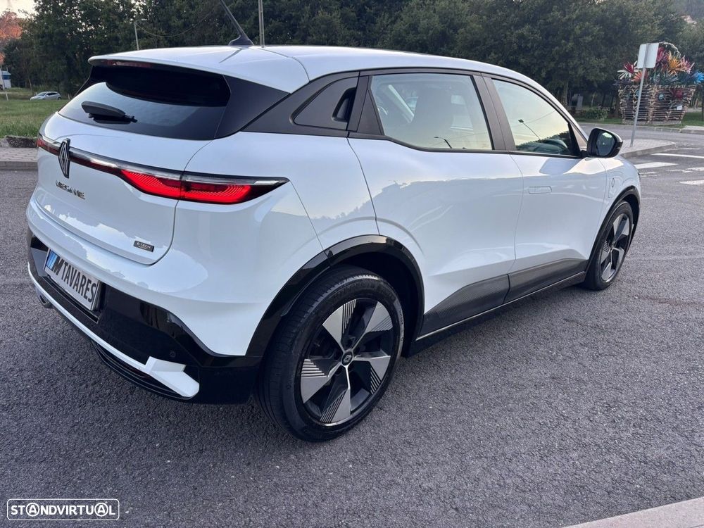 Renault Mégane E-Tech EV40 Evolution Autonomia Urbana - 6