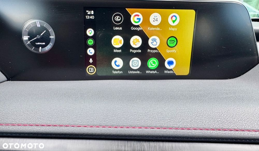Lexus UX 250h GPF F Sport AWD - 24