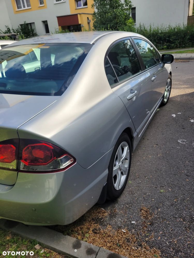 Honda Civic 1.8 Comfort - 6