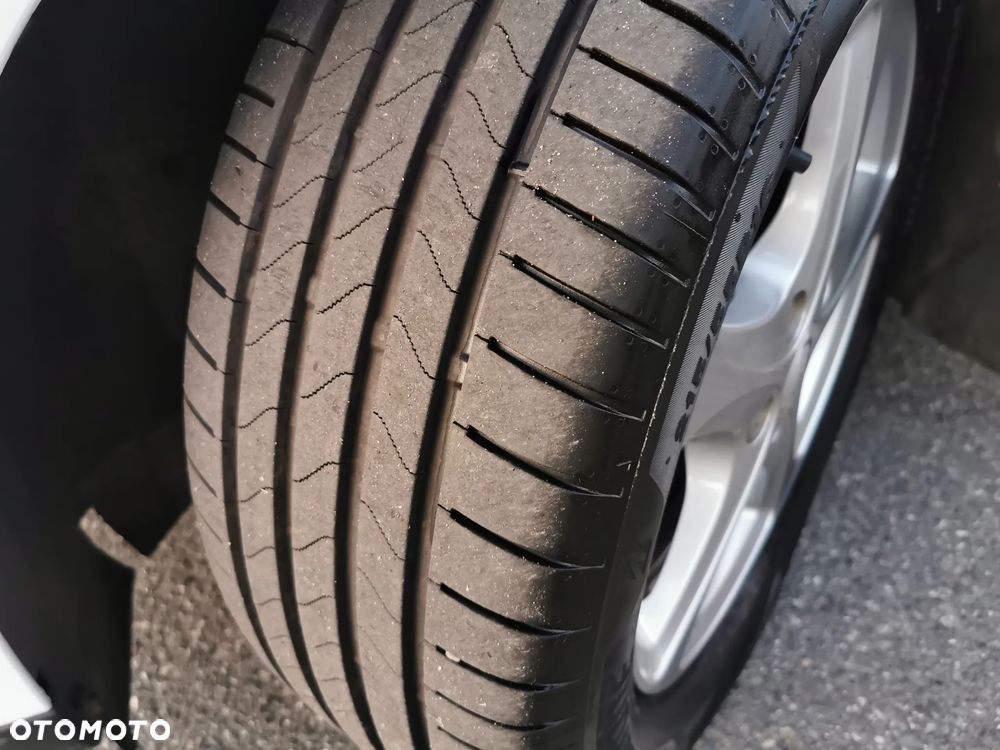 Ford Focus 2.0 TDCi SYNC Edition ASS - 40