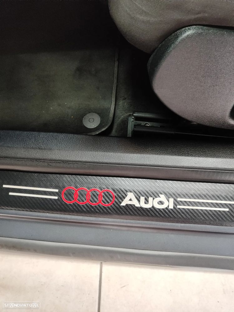 Audi A4 Avant 1.9 TDI m6 Exclusive - 26
