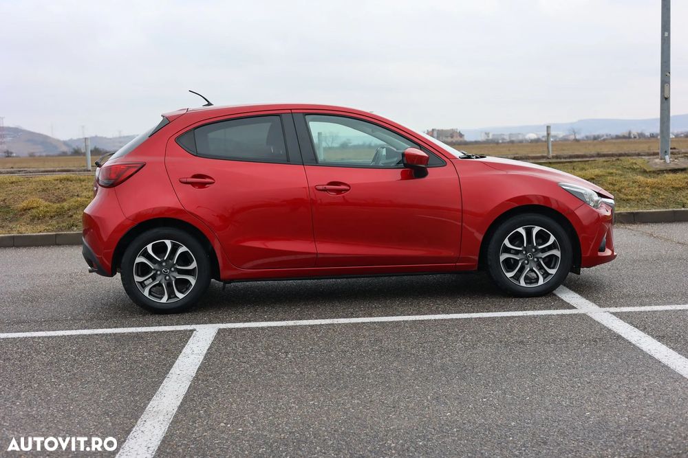 Mazda 2 SKYACTIV-D 105 Exclusive-Line - 6