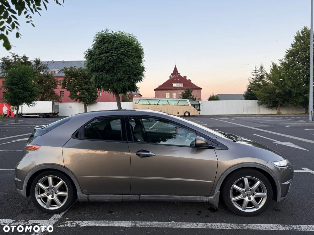 Honda Civic - 4