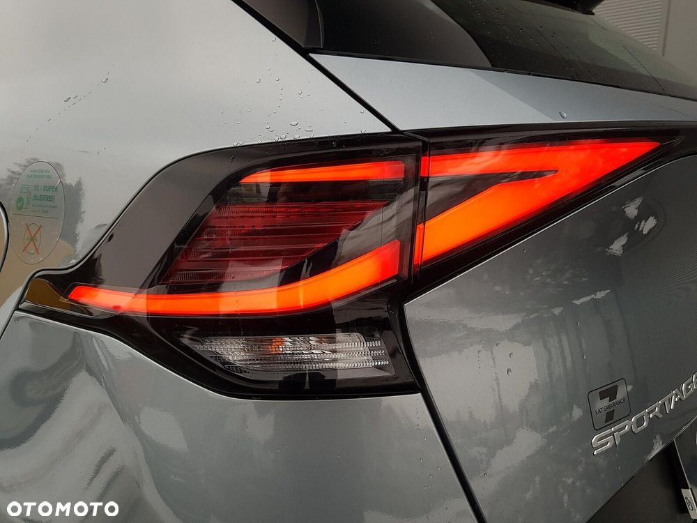 Kia Sportage 1.6 T-GDI M 2WD DCT - 10