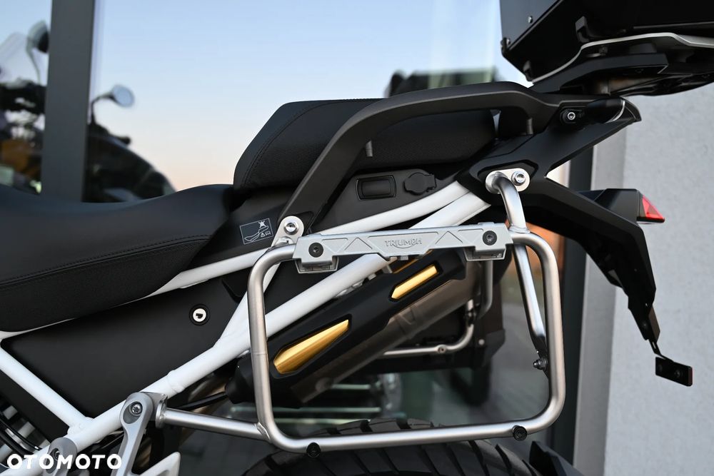 Triumph Tiger - 26