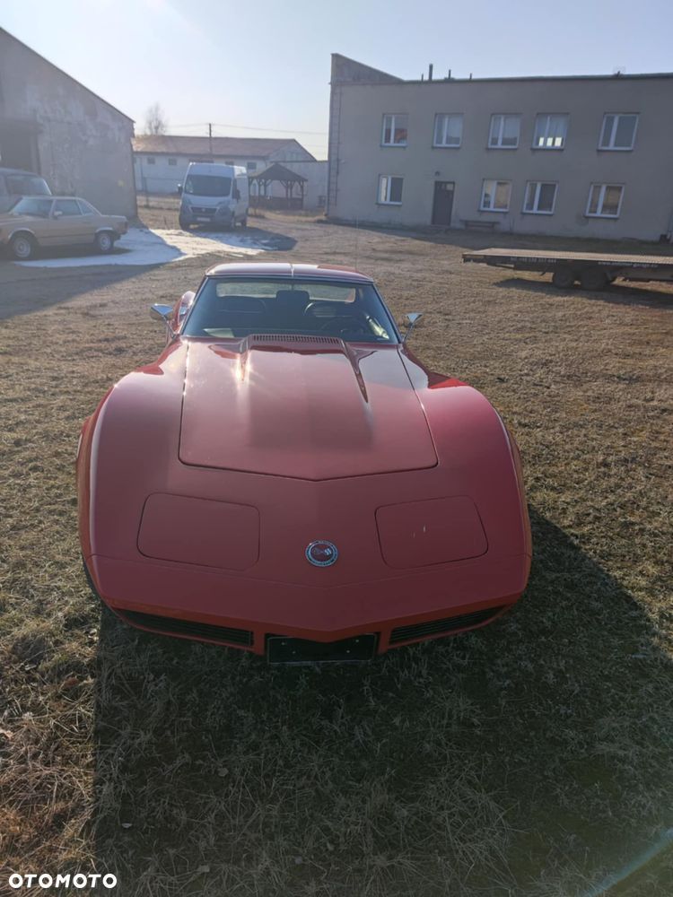 Chevrolet Corvette - 8