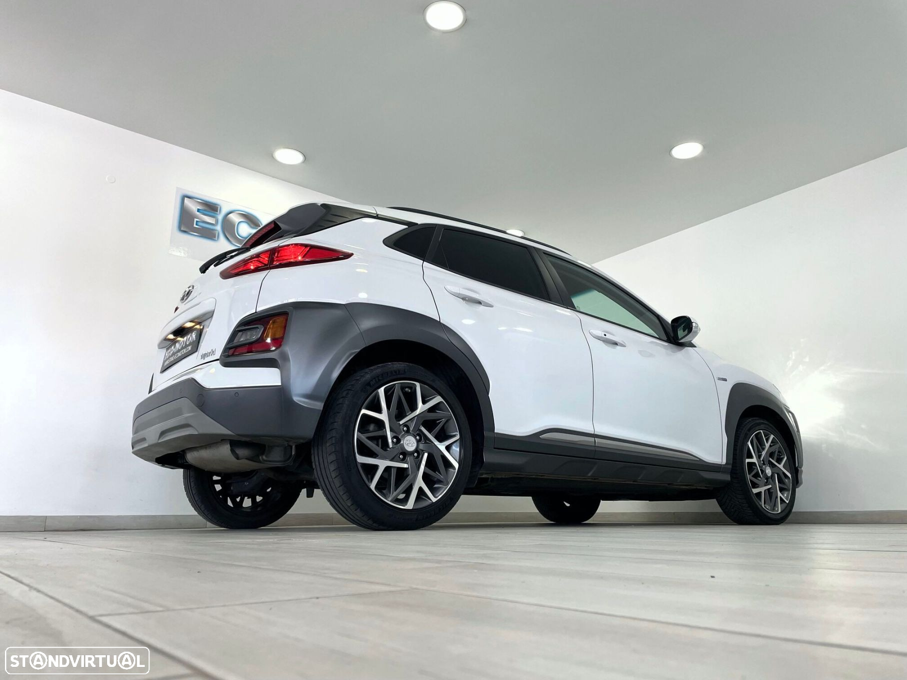 Hyundai Kauai 1.6 GDi HEV Premium - 16