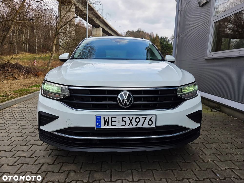 Volkswagen Tiguan 2.0 TSI 4Mot Life DSG - 35
