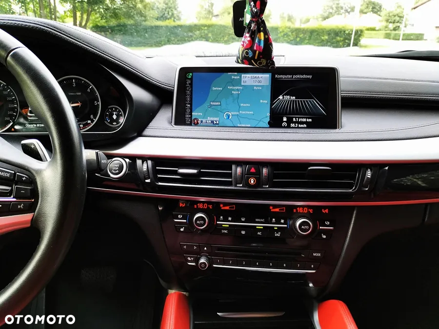 BMW X6 xDrive40d - 24