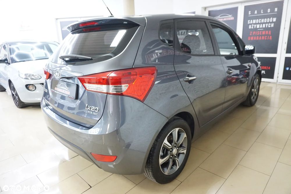 Hyundai ix20 1.4 blue - 9