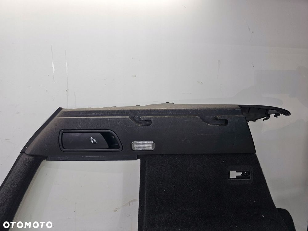 BOCZEK TAPICERKA BAGAŻNIKA LEWY TYŁ AUDI Q5 8R 8R0863879G - 4