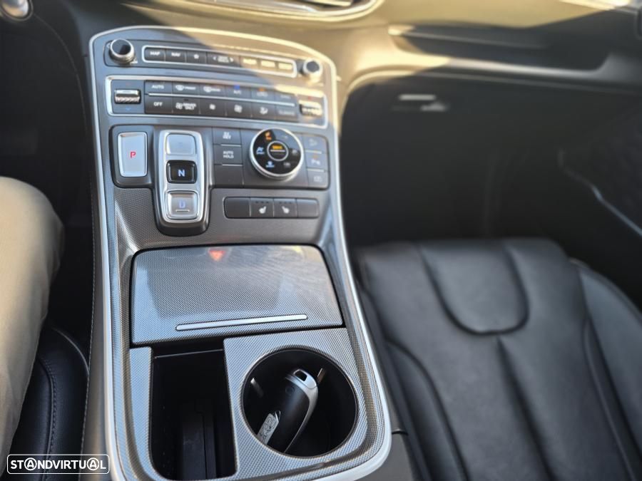 Hyundai Santa Fe 1.6 Plugin-Hybrid 4WD Select - 42