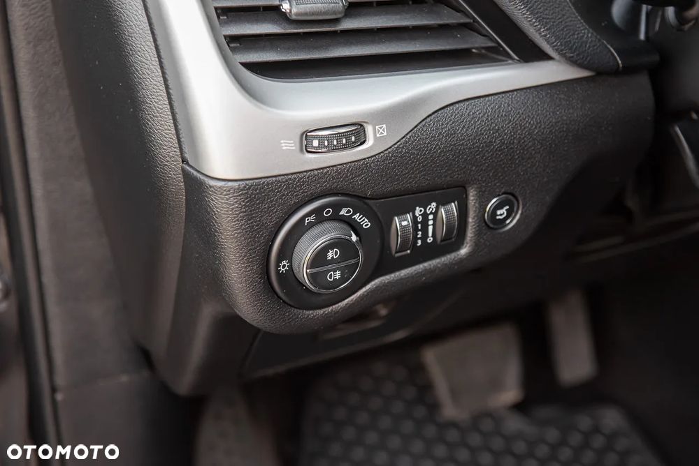 Jeep Cherokee 3.2 V6 Pentastar Active Drive Lock Autom Trailhawk - 15