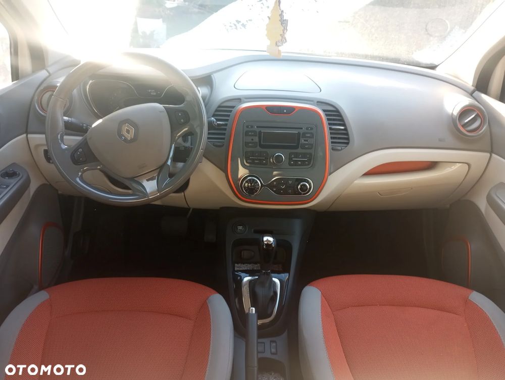 Renault Captur - 12