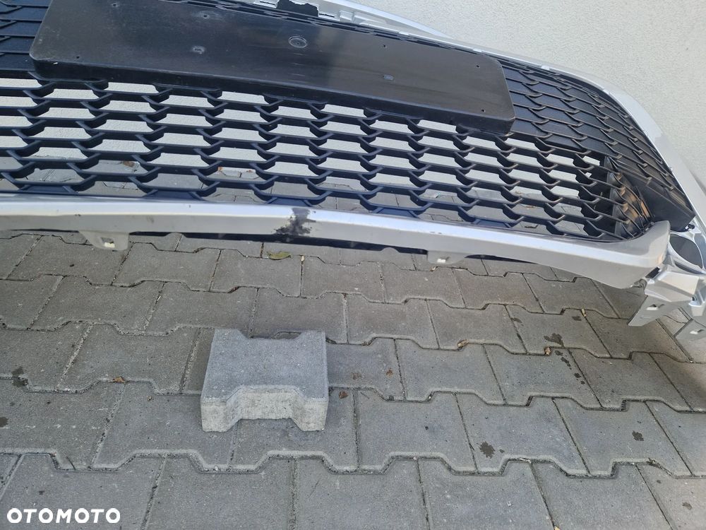 Zderzak Toyota Corolla XII E21 E210 2018 - bez dziur - 7