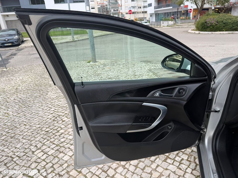 Opel Insignia Sports Tourer 2.0 CDTi Cosmo - 21