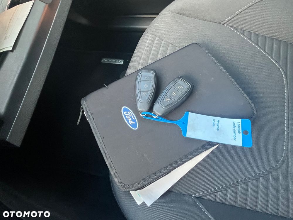 Ford Focus 1.5 EcoBoost Titanium - 30