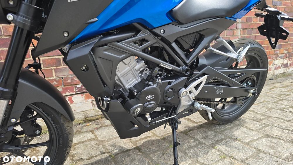 Honda CB - 7