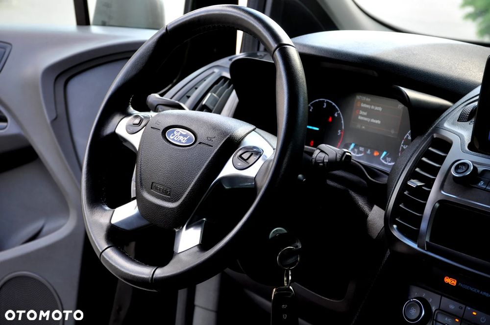 Ford Tourneo Connect 1.5 EcoBlue Titanium - 36
