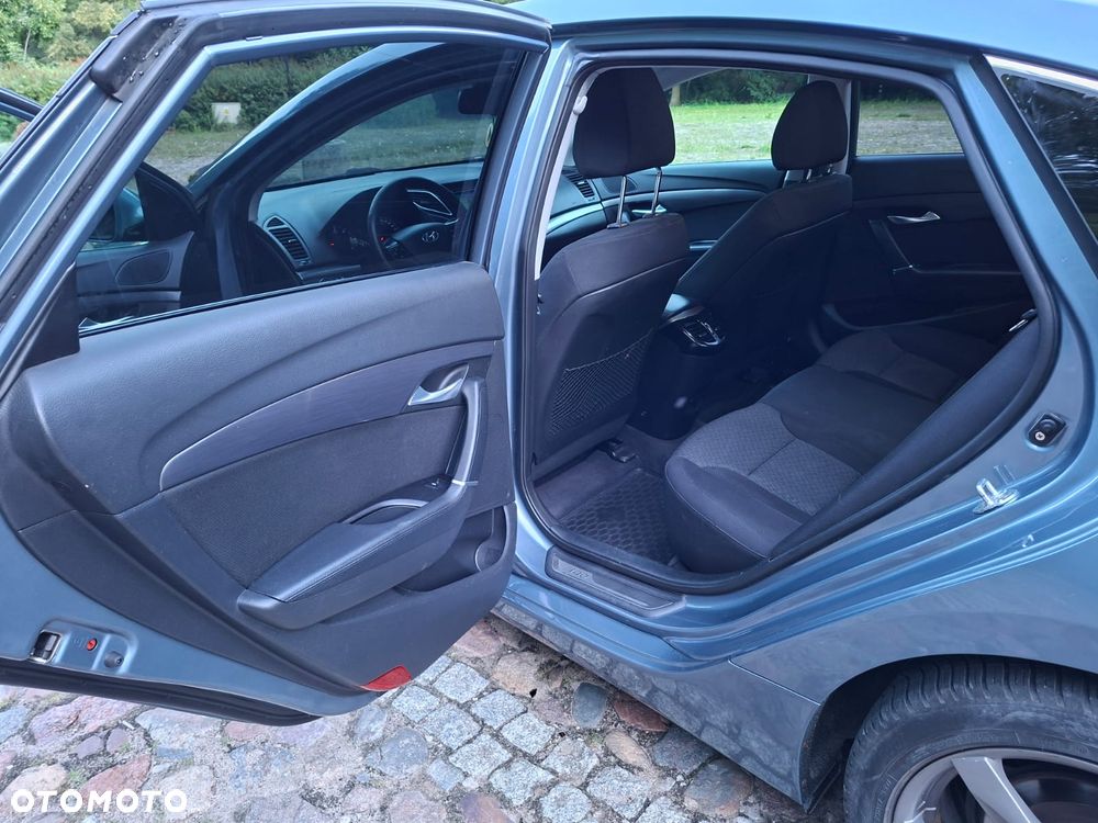 Hyundai i40 - 16
