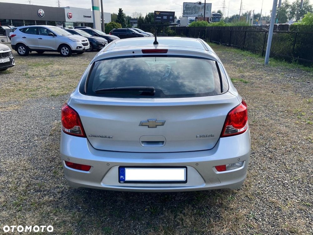 Chevrolet Cruze 1.4 T LT - 12