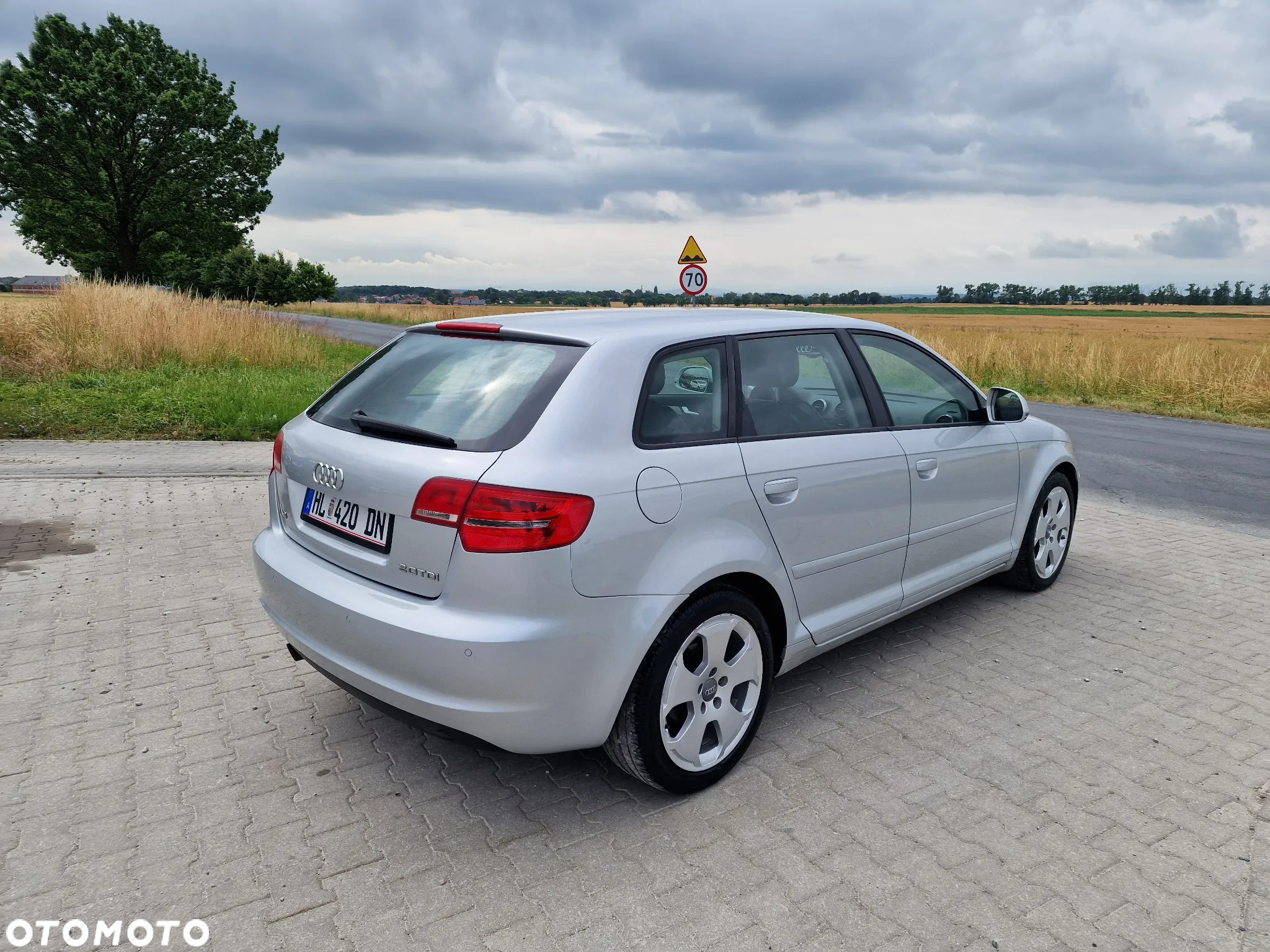 Audi A3 2.0 TDI Sportback DPF Attraction - 9