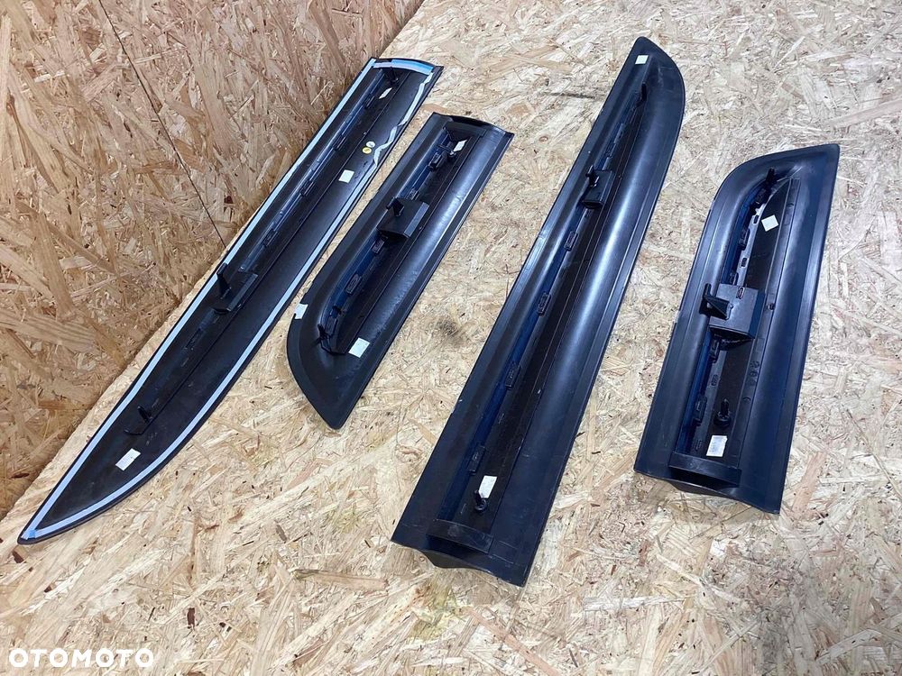 PORSCHE MACAN LISTWA DRZWI 95B898561F 95B898562F 95B898566E 95B898565E - 6