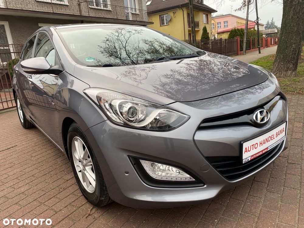 Hyundai i30 blue 1.6 GDI Trend - 31