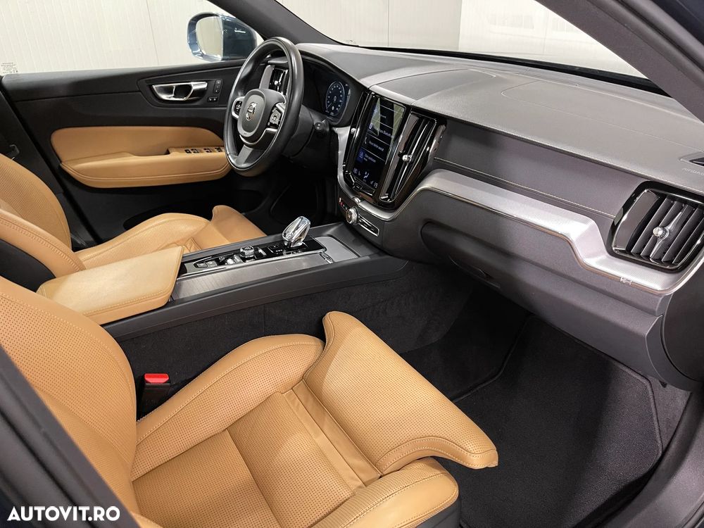 Volvo XC 60 T8 Twin Engine AWD Geartronic Inscription - 12