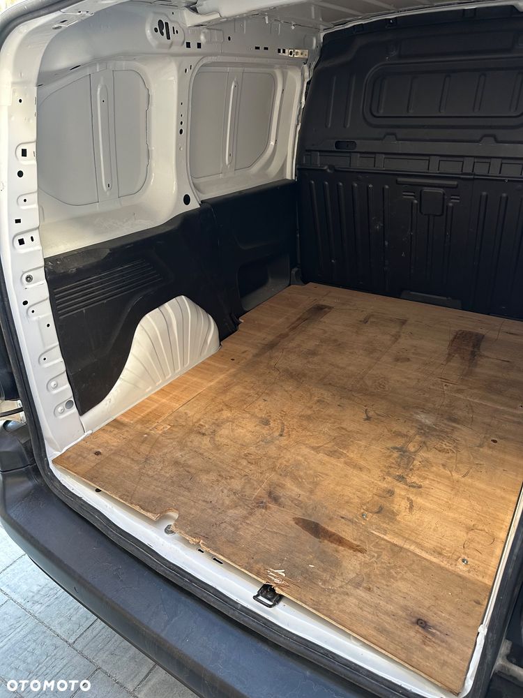 Citroën Berlingo - 13