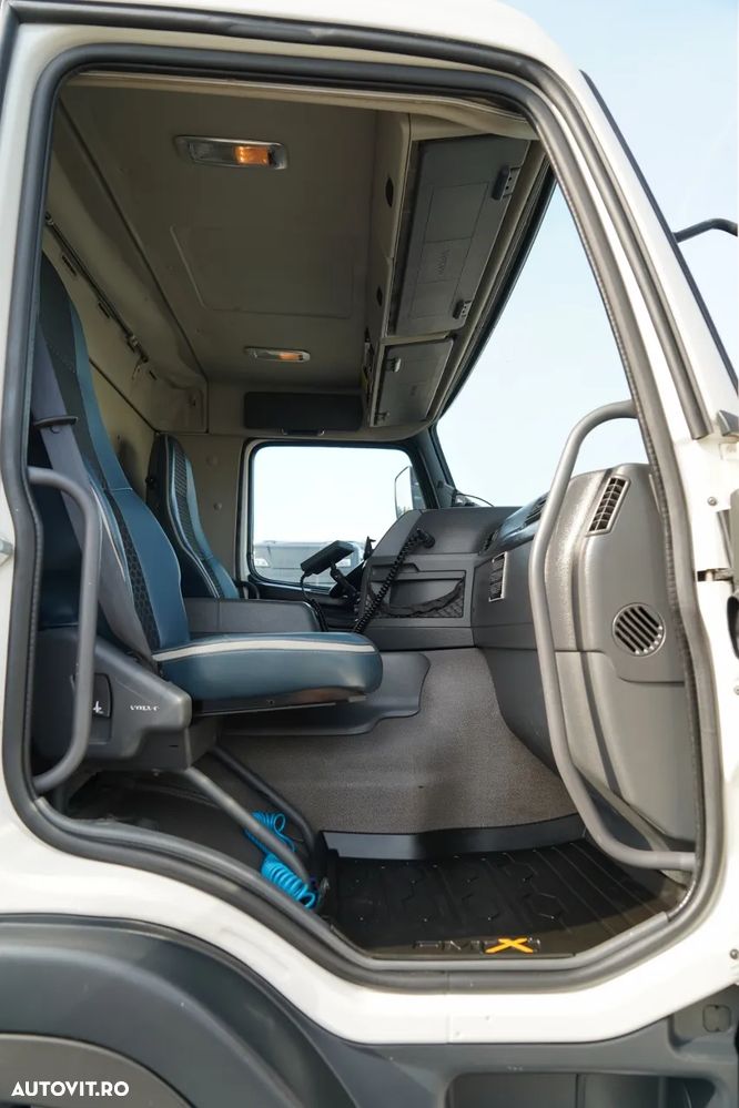 Volvo FMX 410 / 8x4 / BETONIERĂ / BETONIERĂ / LIEBHERR / 9 M3 / I-SHIFT / JANTE DIN ALIAJ / EURO 5 - 37