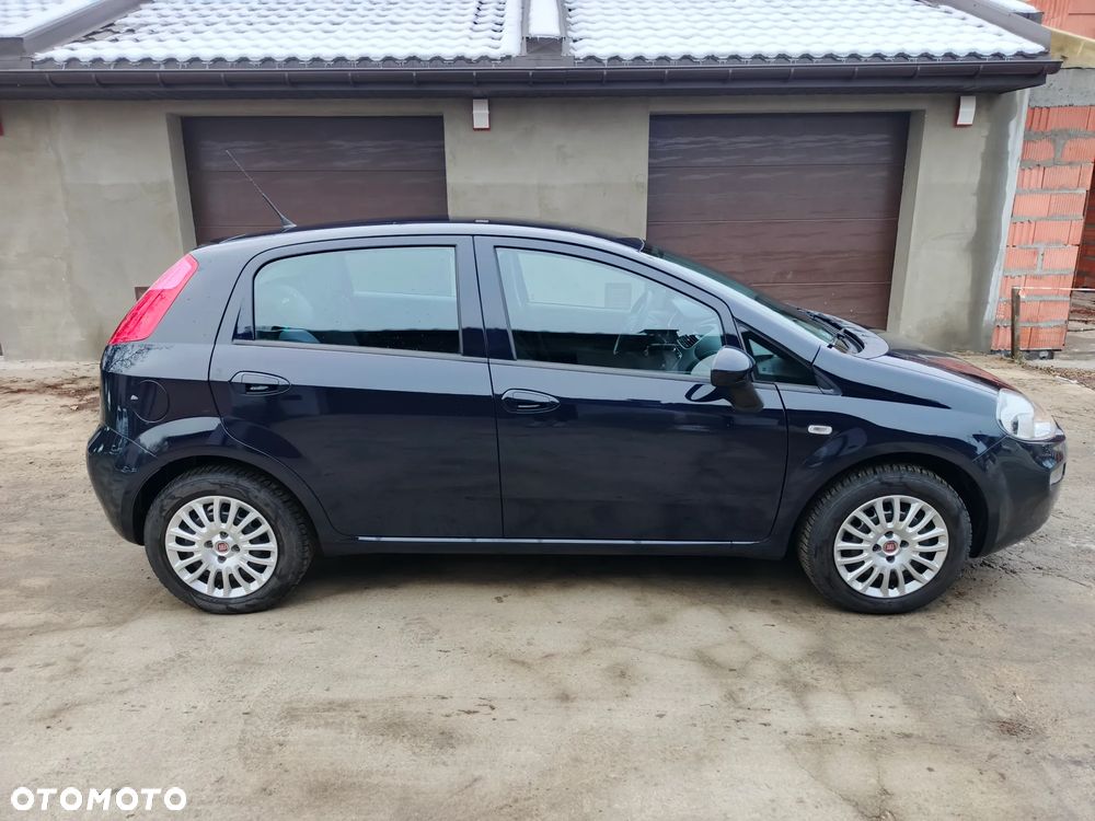 Fiat Punto 1.4 Easy S&S - 3