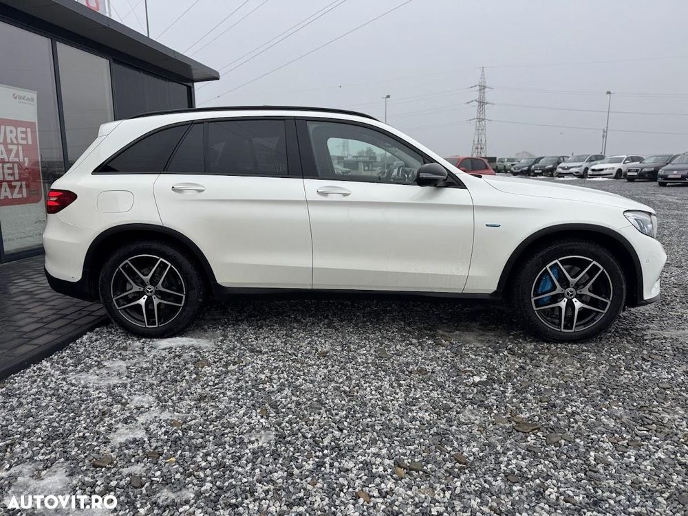 Mercedes-Benz GLC - 9