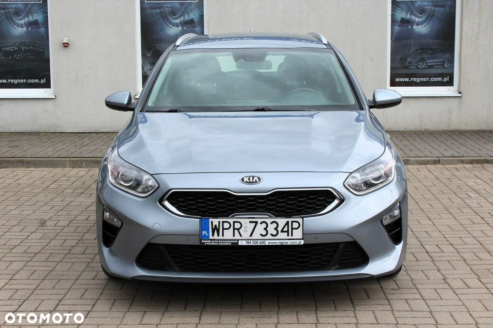 Kia Ceed 1.6 CRDi mHEV M - 2