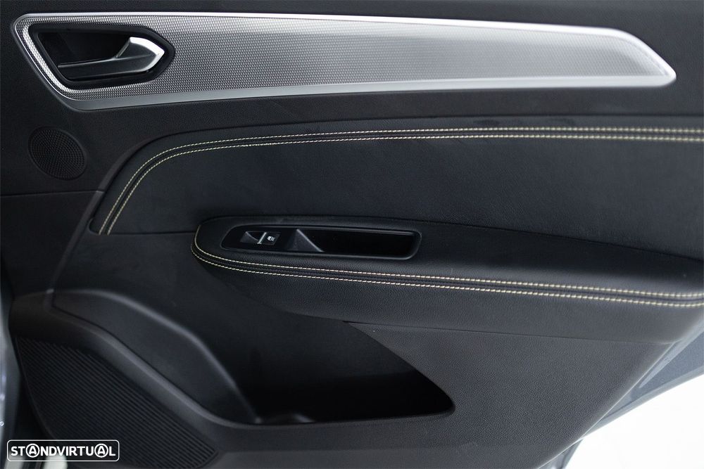 Renault Arkana 1.3 TCe Techno EDC - 44